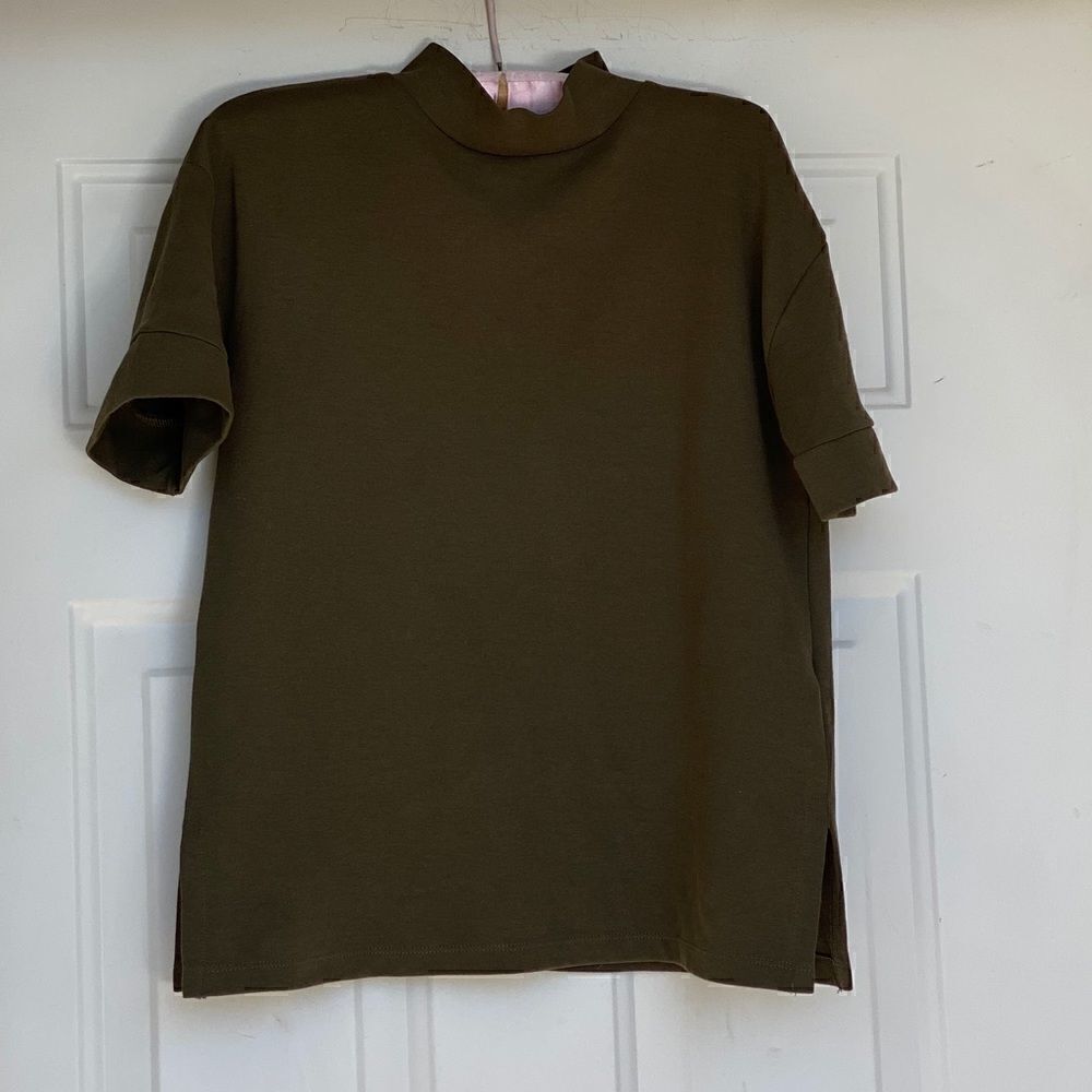 Zara High Neck Sweatshirt - Picture 2 of 2